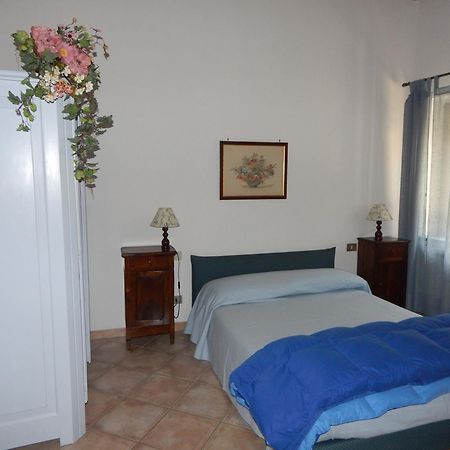 I Lecci Bed & Breakfast Леричи Екстериор снимка