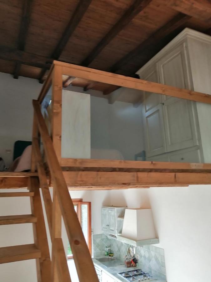 I Lecci Bed & Breakfast Леричи Екстериор снимка